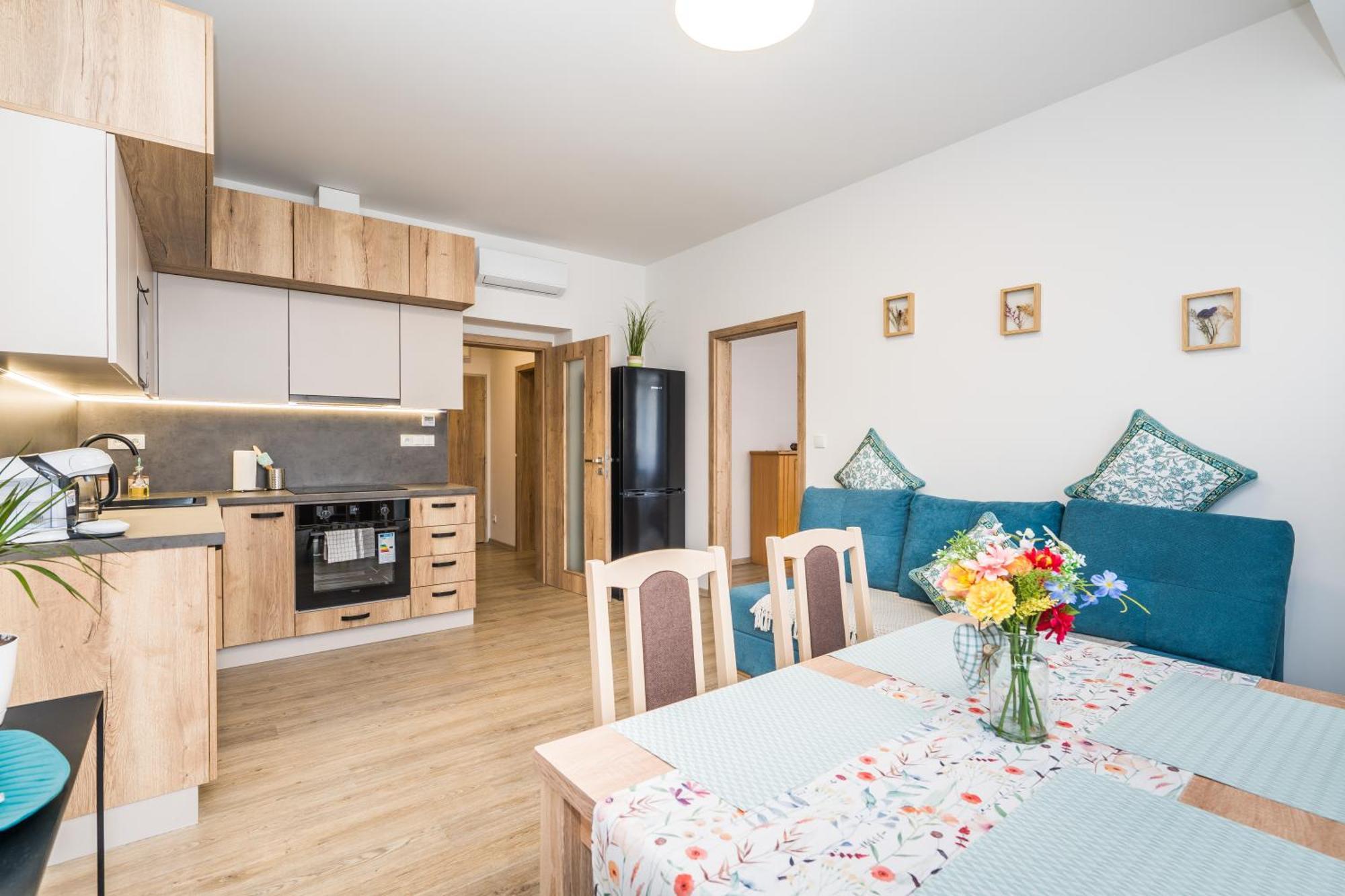 Ferienwohnung Perla Hradce 302 Hradec Králové Exterior foto