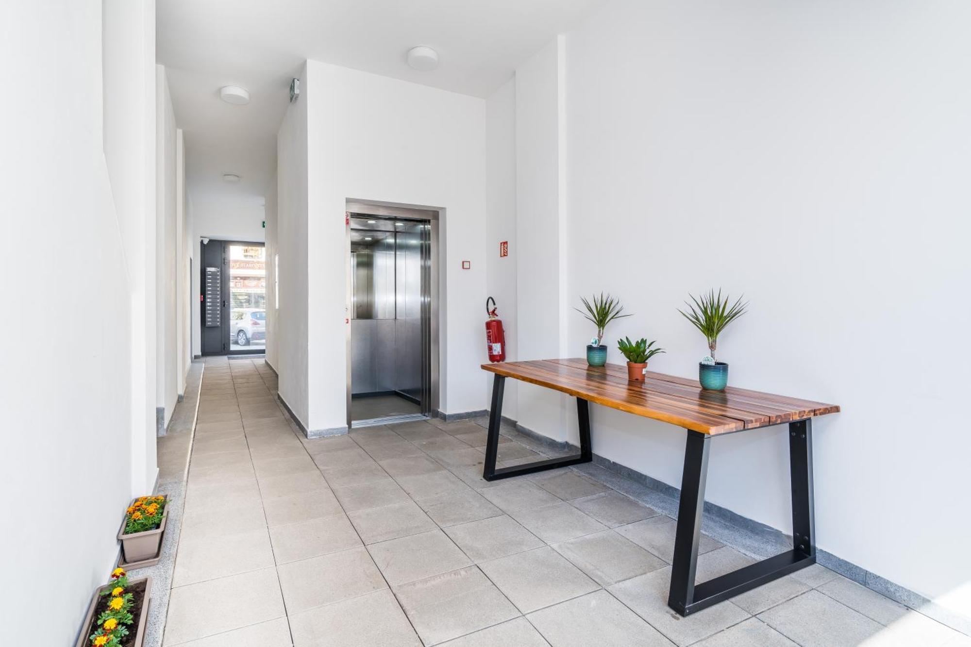 Ferienwohnung Perla Hradce 302 Hradec Králové Exterior foto